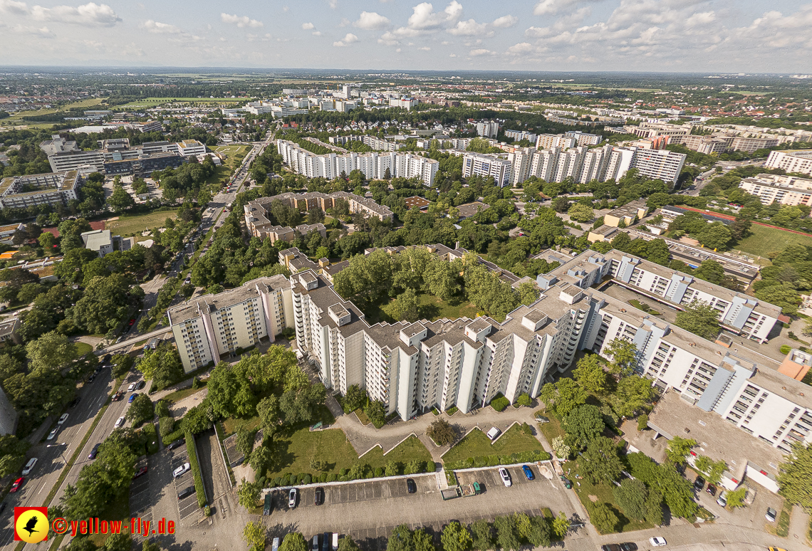 07.06.2023 - Annette-Kolb-Anger, Perlach Stift und Aufstockung in der Kafkastraße in Neuperlach